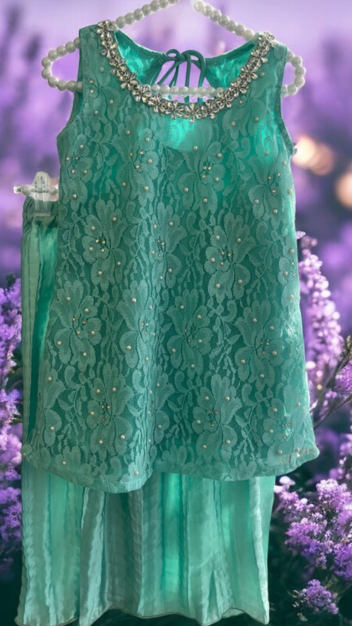 Emerald Lace Blossom