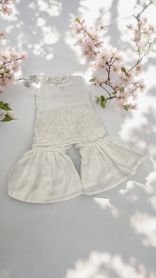 Ivory Bloom Set